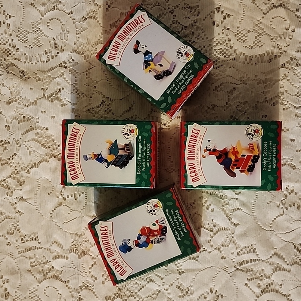 4 VINTAGE Merry Minitures Ornaments, Mickey & Co. / Mickey Express, 1998